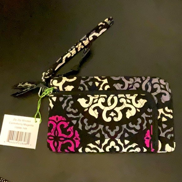 VERA BRADLEY ZIP ZIP WRISTLET - Picture 1 of 6